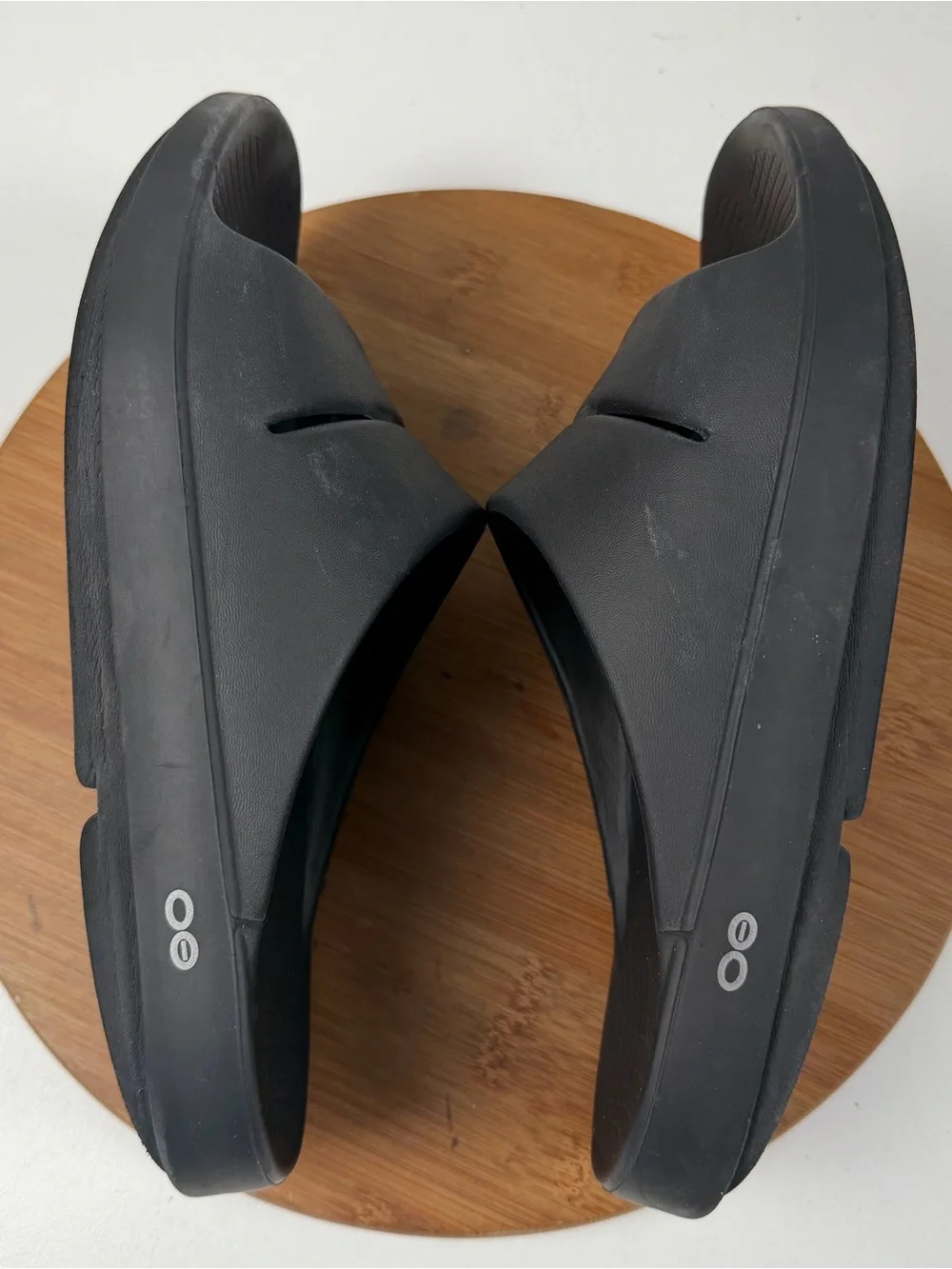 OOFOS OOahh Black Slide Sandals